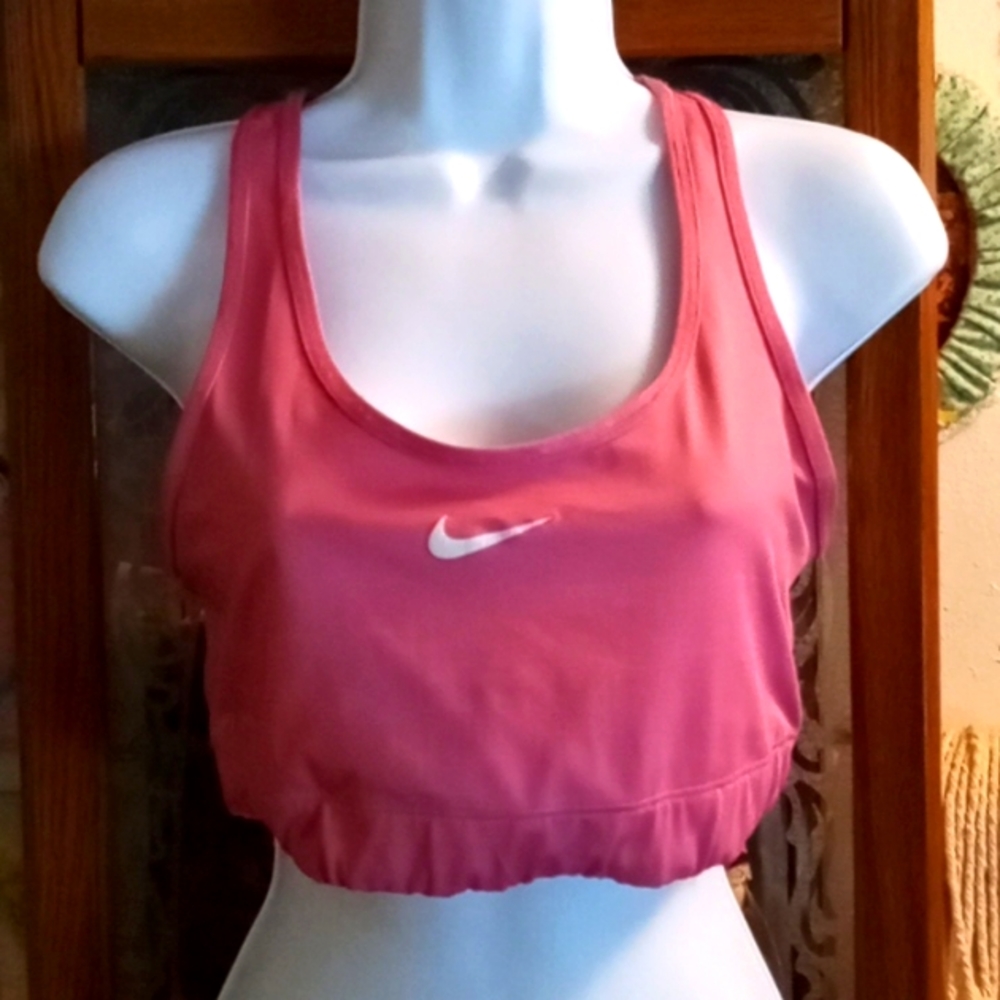 NIKE PRO, Pink,Short Style, Sports Bra with White Nike Swoosh on the Front🩷🤍💕
